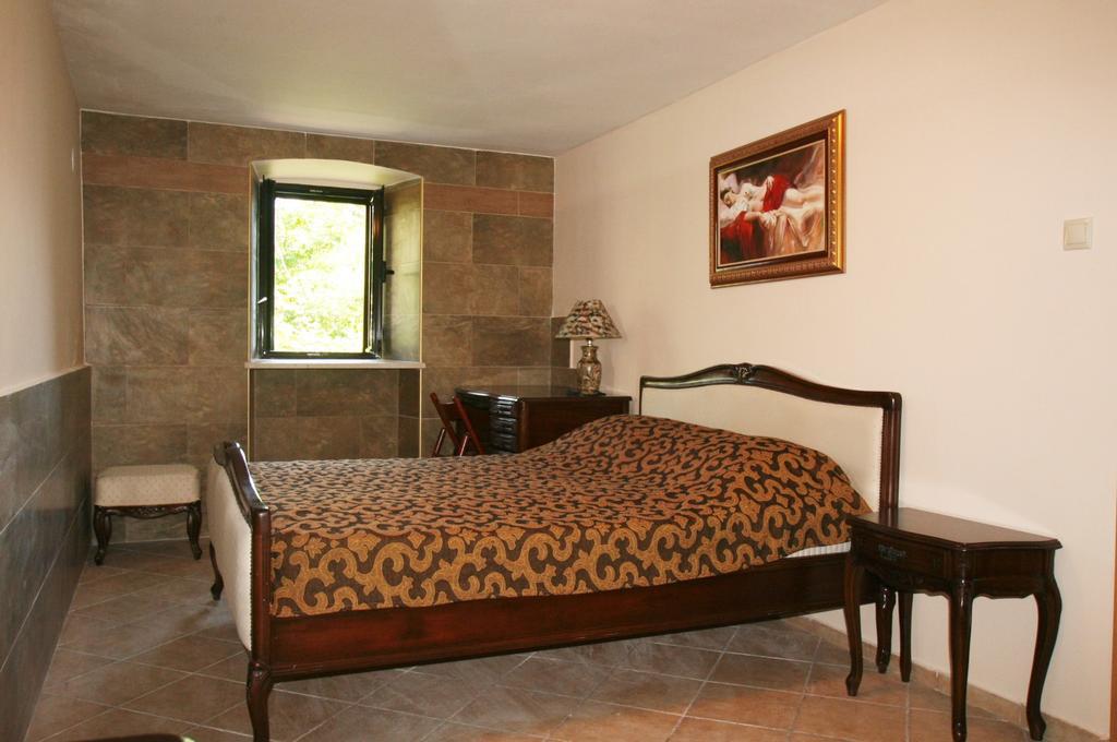 Holiday Home Ametist Котор Экстерьер фото