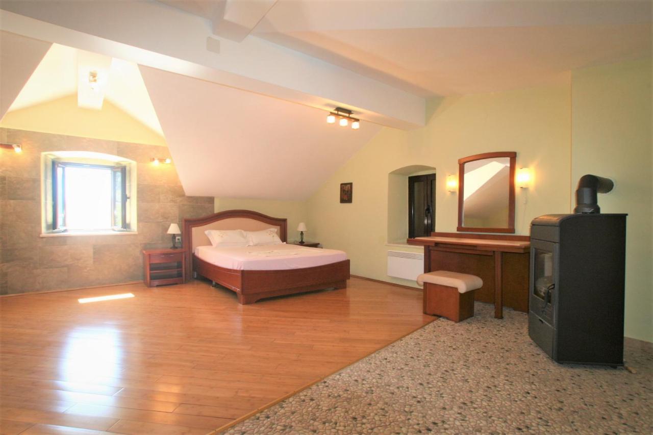 Holiday Home Ametist Котор Экстерьер фото